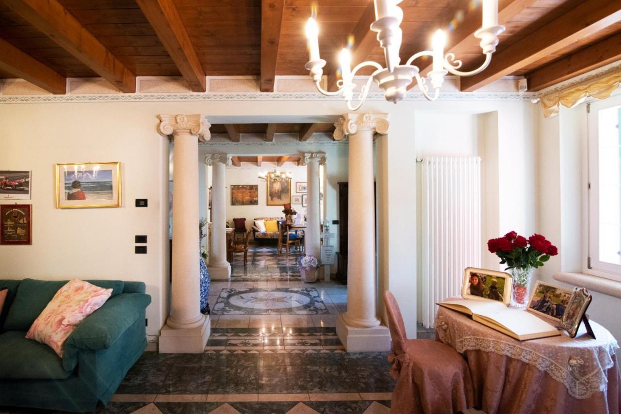 Villa Mari มอนตังญานา ภายนอก รูปภาพ